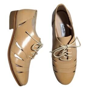 Clarks Hotel Image Beige Smooth Leather Lace-Up Cutout Oxford Flats Sz 6.5